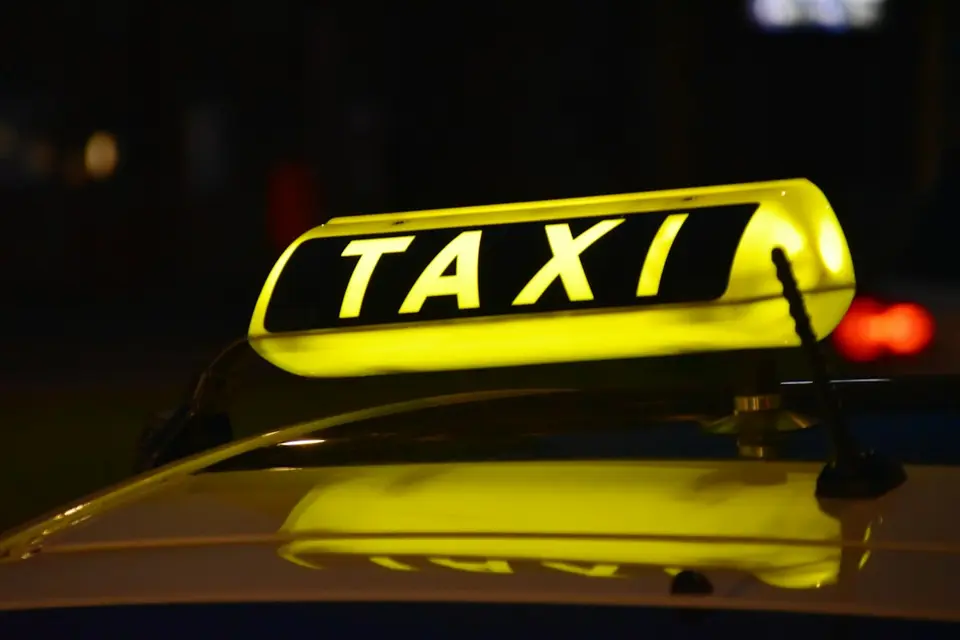 Uber clone cab booking app development by Nodewap Technology