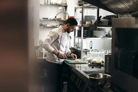UrbanPiper clone restaurant technology saas app development by Nodewap Technology